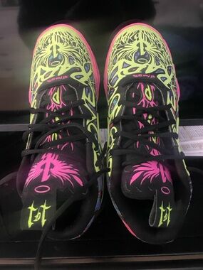 Puma la Mello Youth Neon Green & Pink Graphic Sneakers